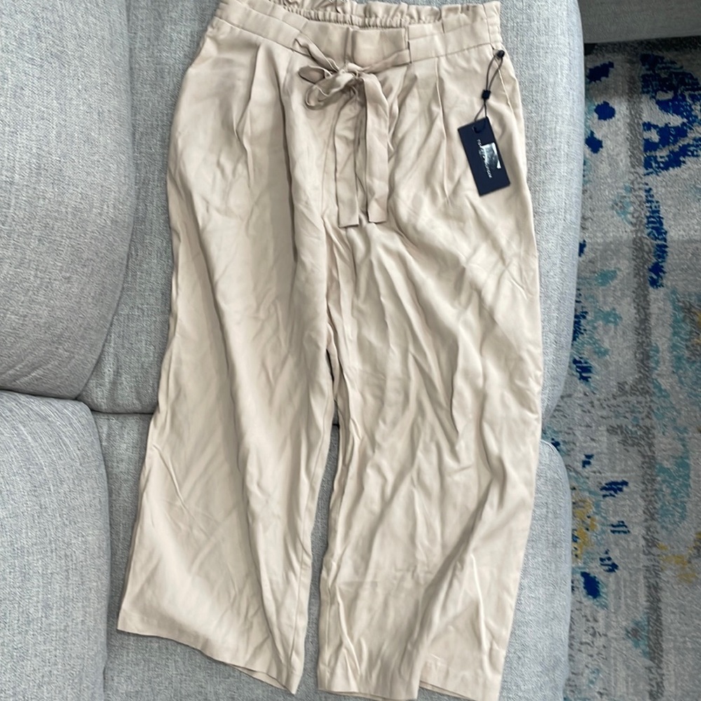 Tommy holdover feels like linen pant